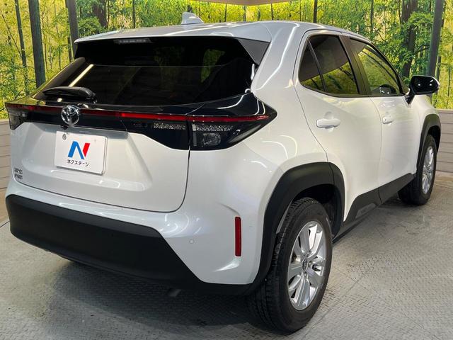 ヤリスクロス G セーフティセンス LEDヘッド 純正8型ディスプレイオーディオ ナビキット付き 全周囲カメラ レーダークルーズ スマートキー オートハイビーム 純正16アルミ 革巻きステリング ステアリングスイッチ(54枚目)