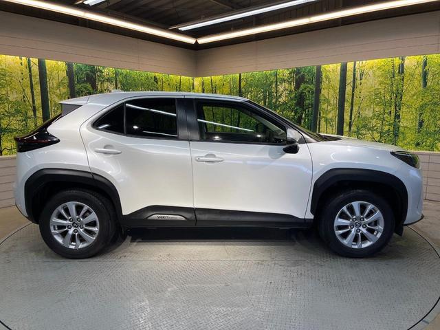 ヤリスクロス G セーフティセンス LEDヘッド 純正8型ディスプレイオーディオ ナビキット付き 全周囲カメラ レーダークルーズ スマートキー オートハイビーム 純正16アルミ 革巻きステリング ステアリングスイッチ(55枚目)