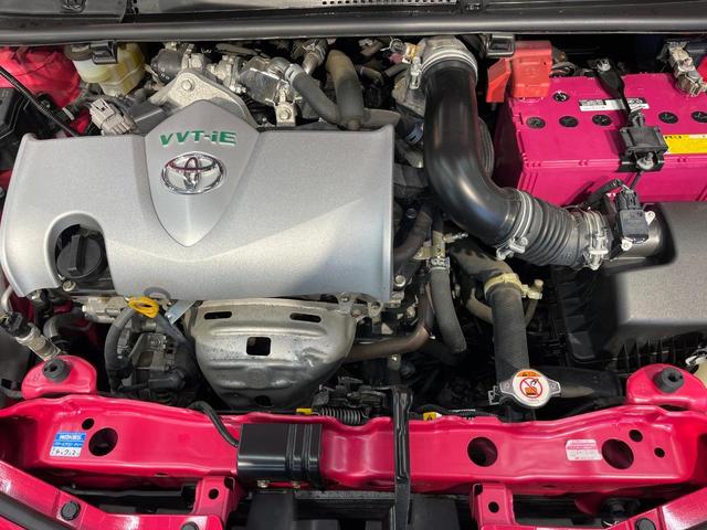 ヴィッツ ジュエラ　セーフティセンス　オプションＬＥＤ　９型ナビ　バックカメラ　クリアランスソナー　スマートキー　ドラレコ　Ｂｌｕｅｔｏｏｔｈ　オプション純正１５アルミ　ステアリングスイッチ　ワンオーナー　禁煙車（18枚目）