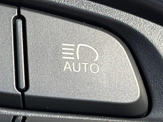 ヴィッツ ジュエラ　セーフティセンス　オプションＬＥＤ　９型ナビ　バックカメラ　クリアランスソナー　スマートキー　ドラレコ　Ｂｌｕｅｔｏｏｔｈ　オプション純正１５アルミ　ステアリングスイッチ　ワンオーナー　禁煙車（29枚目）