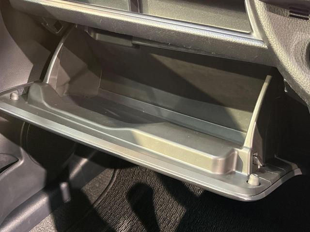 ヴィッツ ジュエラ　セーフティセンス　オプションＬＥＤ　９型ナビ　バックカメラ　クリアランスソナー　スマートキー　ドラレコ　Ｂｌｕｅｔｏｏｔｈ　オプション純正１５アルミ　ステアリングスイッチ　ワンオーナー　禁煙車（38枚目）