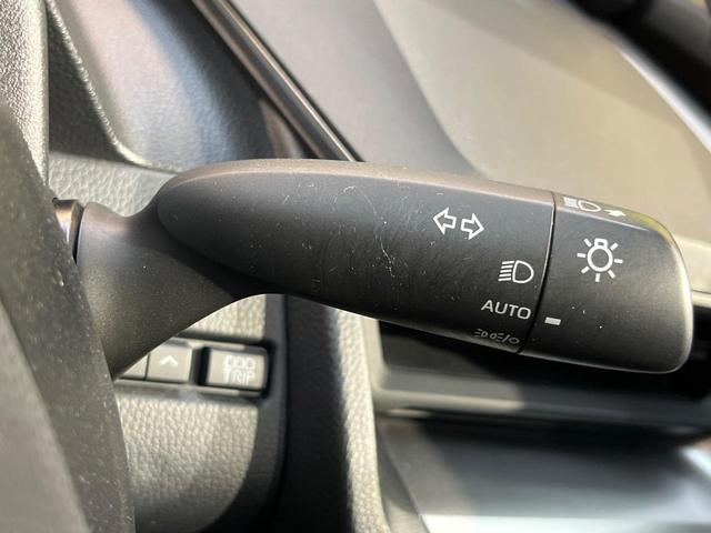 プリウス X セーフティセンス 純正8型ディスプレイオーディオ バックカメラ クリアランスソナー レーダークルーズ ブラインドスポットモニター ドラレコ ETC2.0 LEDヘッド 革巻きステリング 禁煙車(34枚目)