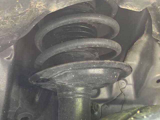 アクア S 純正ナビ バックカメラ ETC車載器 オートエアコン キーレスエントリー プライバシーガラス リアワイパー 15インチアルミ ステアリングスイッチ 電動格納ミラー ワンオーナー 禁煙車(20枚目)