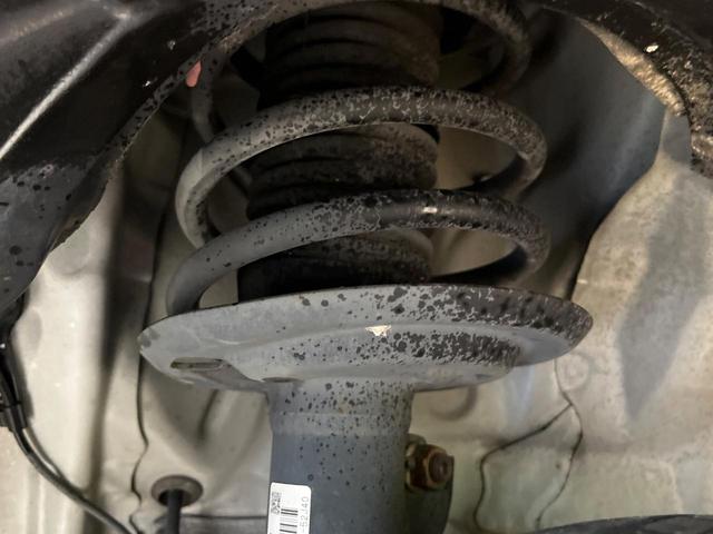 スペイド F 純正ナビ バックカメラ スマートキー 電動ドア ステアリングスイッチ ETC車載器 エアコン 電動格納ミラー パワーウィンドウ ブラウンインテリア ワンオーナー 禁煙車(20枚目)