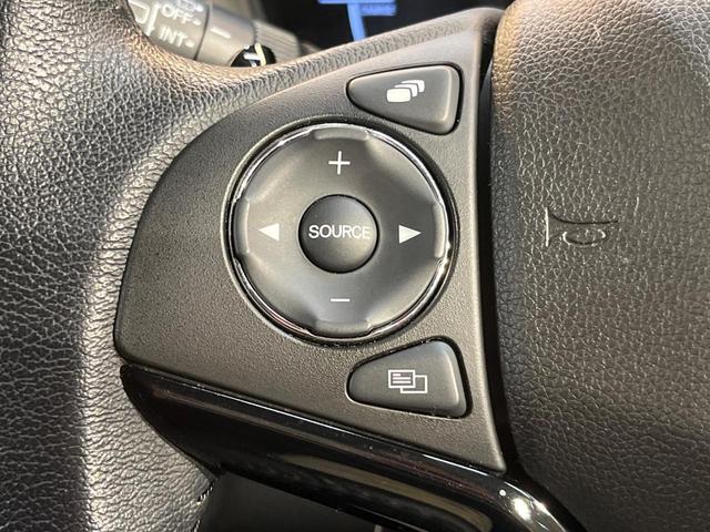 ヴェゼル ハイブリッドＸ・ホンダセンシング　ホンダセンシング　純正８型ナビ　バックカメラ　アダプティブクルーズ　タッチパネル式オートエアコン　ＥＴＣ　革巻きステリング　ＬＥＤヘッド　純正１６アルミ　ステアリングスイッチ　車線逸脱警報　禁煙車（34枚目）