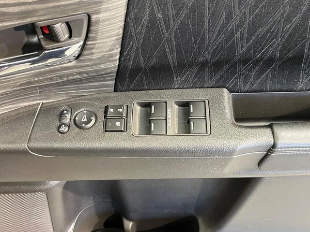 オデッセイハイブリッド ハイブリッドアブソルート・ホンダセンシングＥＸパック　ホンダセンシング　メーカーナビ　全周囲カメラ　両側電動ドア　アダプティブクルーズ　ブラインドスポットモニター　リアオートエアコン　ハーフレザー　ＬＥＤヘッド　純正１７アルミ　ＥＴＣ　禁煙車（38枚目）