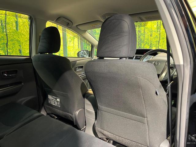 プリウスアルファ Ｓ　チューン　ブラック　純正ナビ　Ｂｌｕｅｔｏｏｔｈ　オプションＬＥＤヘッド　ＥＴＣ車載器　オートエアコン　オートライト　革巻きステリング　メッキドアハンドル　ブラックインテリア　純正１６アルミ　禁煙車（48枚目）