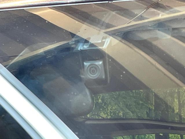 プリウスＰＨＶ Ｓナビパッケージ・ＧＲスポーツ　セーフティセンス　メーカー１１．３インチナビ　バックカメラ　レーダークルーズ　シートヒーター　ＥＴＣ　ハーフレザー　ＬＥＤヘッド　純正１８アルミ　ドラレコ　ステアリングスイッチ　禁煙車（28枚目）