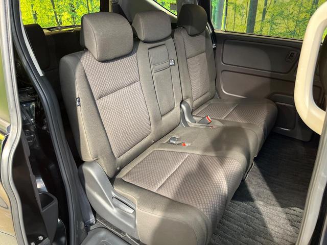 フリードハイブリッド ハイブリッド・Ｇホンダセンシング　ホンダセンシング　純正ナビ　バックカメラ　両側電動ドア　シートヒーター　アダプティブクルーズ　ＬＥＤヘッド　ＥＴＣ　ドラレコ　Ｂｌｕｅｔｏｏｔｈ　ステアリングスイッチ　スマートキー　禁煙車（10枚目）