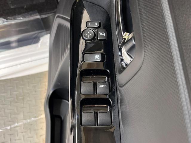 スペーシアカスタム ハイブリッドXSターボ ターボ セーフティサポート SDナビ 全方位モニター 両側電動ドア アダプティブクルーズ リアコーナーセンサー シートヒーター パドルシフト LEDヘッド ハーフレザー ETC 車線逸脱警報 禁煙車(39枚目)