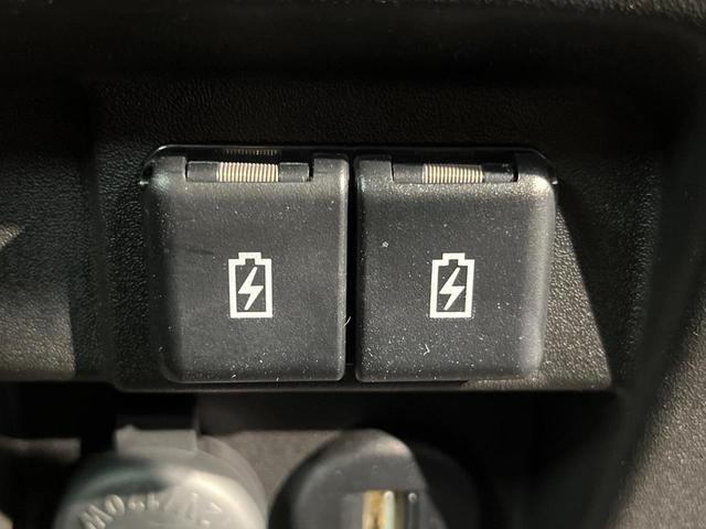 スペーシアカスタム ハイブリッドXSターボ ターボ セーフティサポート SDナビ 全方位モニター 両側電動ドア アダプティブクルーズ リアコーナーセンサー シートヒーター パドルシフト LEDヘッド ハーフレザー ETC 車線逸脱警報 禁煙車(40枚目)