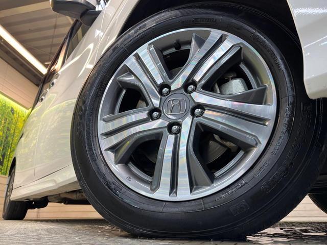 ステップワゴンスパーダ ｅ：ＨＥＶスパーダ　Ｇ　ホンダセンシング　衝突軽減　わくわくゲート　純正９型ナビ　バックカメラ　両側電動ドア　アダプティブクルーズ　Ｂｌｕｅｔｏｏｔｈ　ＥＴＣ　ドラレコ　ステリングスイッチ　ブレーキホールド　ＬＥＤ　純正１６アルミ　禁煙（14枚目）