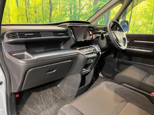 ステップワゴンスパーダ ｅ：ＨＥＶスパーダ　Ｇ　ホンダセンシング　衝突軽減　わくわくゲート　純正９型ナビ　バックカメラ　両側電動ドア　アダプティブクルーズ　Ｂｌｕｅｔｏｏｔｈ　ＥＴＣ　ドラレコ　ステリングスイッチ　ブレーキホールド　ＬＥＤ　純正１６アルミ　禁煙（50枚目）