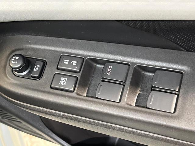 スイフト ＸＧ　ＳＤナビ　セーフティサポート　バックカメラ　シートヒーター　ブラインドスポットモニター　レーダークルーズコントロール　ＥＴＣ　ＬＥＤヘッドライト　オートエアコン　プッシュスタート　禁煙車（33枚目）