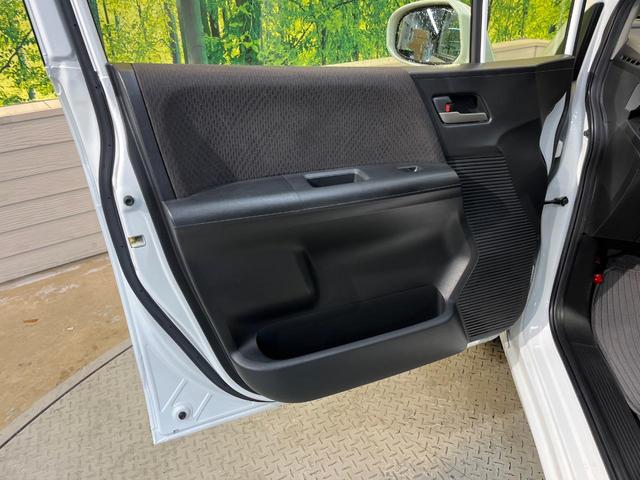 フリード Ｇ　ジャストセレクション　７人乗り　純正ナビ　バックカメラ　Ｂｌｕｅｔｏｏｔｈ　電動スライドドア　ドラレコ　ＥＴＣ　スマートキー　オートエアコン　ＨＩＤヘッド　純正１５アルミ　ステリングスイッチ　ワンオーナー（35枚目）