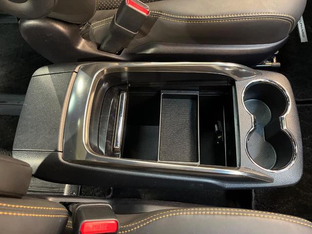 アルファード ２．５Ｓ　タイプゴールド　ツインサンルーフ　モデリスタエアロ　純正９型ディスプレイ　フリップダウン　バックカメラ　両側電動ドア　パワーバックドア　ハーフレザー　３眼ＬＥＤヘッド　純正１８アルミ　レーダークルーズ　ＥＴＣ　禁煙車（44枚目）