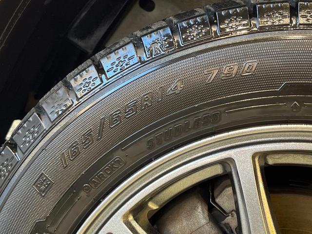 ルーミー カスタムG S 衝突軽減ブレーキ 両側電動ドア クルーズコントロール LEDヘッド オートエアコン ステアリングスイッチ 革巻きステリング アイドリングストップ 車線逸脱警報 誤発進抑制機能 電動格納ミラー 禁煙車(57枚目)