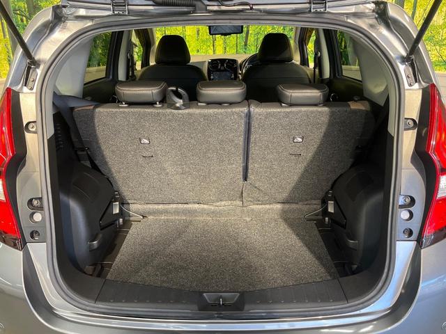 ノート メダリスト 衝突軽減 純正ナビ 全周囲カメラ デジタルミラー クリアランスソナー ETC LEDヘッド 革巻きステリング ハーフレザー 純正15アルミ オートエアコン ドラレコ ステアリングスイッチ 禁煙車(49枚目)