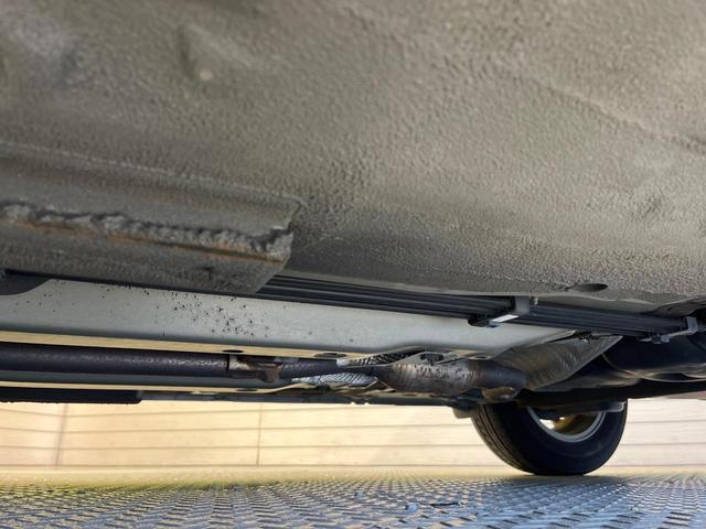 ノート ｅ－パワー　Ｘ　純正ナビ　エマージェンシーブレーキ　バックカメラ　ＥＴＣ　ドライブレコーダー　オートエアコン　ＬＥＤヘッドライト　プッシュスタート　トラクションコントロール　禁煙車　１４インチＡＷ（63枚目）