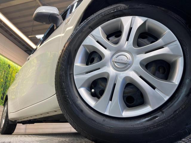 ノート Ｘ　純正ナビ　バックカメラ　Ｂｌｕｅｔｏｏｔｈ　インテリキー　アイドリングストップ　エアコン　電動格納ミラー　ヘッドライトレベライザー　パワーウィンドウ　禁煙車（13枚目）