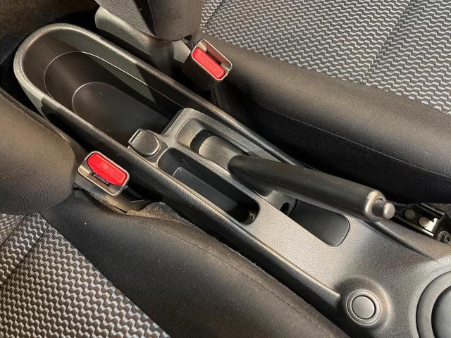 ノート Ｘ　純正ナビ　バックカメラ　Ｂｌｕｅｔｏｏｔｈ　インテリキー　アイドリングストップ　エアコン　電動格納ミラー　ヘッドライトレベライザー　パワーウィンドウ　禁煙車（29枚目）