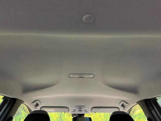 プリウス Ｓ　衝突軽減　純正ナビ　バックカメラ　Ｂｌｕｅｔｏｏｔｈ　クリアランスソナー　レーダークルーズ　ＥＴＣ　ＬＥＤヘッド　純正１５アルミ　革巻きステリング　ステアリングスイッチ　スマートキー　禁煙車（47枚目）