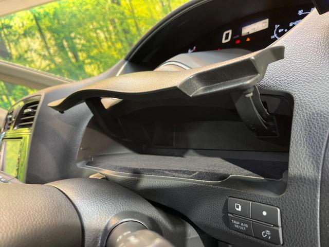 セレナ ハイウェイスター　純正ナビ　バックカメラ　両側パワースライドドア　クルーズコントロール　Ｂｌｕｅｔｏｏｔｈ　ＥＴＣ　ドラレコ　純正１６アルミ　インテリジェントキー　ＣＤ・ＤＶＤ再生　禁煙車（38枚目）