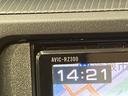 Ｌ　ＳＤナビ　バックカメラ　禁煙車　ＥＴＣ　オートエアコン　ＥＶモード　エコモード　　横滑り防止装置　アイドリングストップ　バックカメラ　トラクションコントロール　ミュージックサーバー（25枚目）