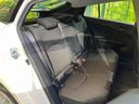 後部座席も気になるようなキズ・汚れやへたり等、大きなダメージはなく、良好な状態です。