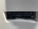 ハイブリッドＧ　両側電動ドア　純正ＳＤナビ　バックカメラ　衝突被害軽減システム　禁煙車　ドラレコ　スマートキー　ＨＩＤヘッド　ビルトインＥＴＣ　クルコン　オートハイビーム　車線逸脱警報　オートエアコン（28枚目）