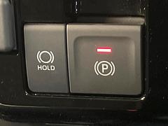 【問合せ：０７４９-２７-４９０７】【電動パーキングブレーキ】パーキングブレーキは便利な電動式！ボタン一つで操作でき、アクセルを踏めば自動で解除されます♪ 7