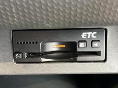 【ＥＴＣ】高速道路の料金所をストレスなく通過！話題のスポットやサービスエリアに多い「スマートIntercooler」利用時は必須のアイテムです。当店でセットアップを実施、ご納車当日からすぐにご利用いただけます！ 7