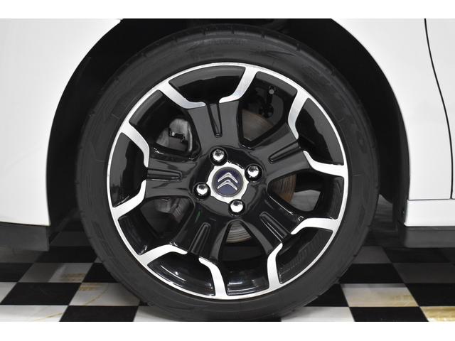 DS3カブリオ スポーツシック 禁煙/レザーシート/電動ルーフ/6MT/1600ccターボ/ETC/バックソナー/純正17AW(17枚目)