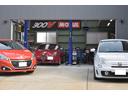 当店Ｗｅｌ－ｂｌｏｃｋはイタリア車・フランス車を主に販売・整備をさせて頂いております小型輸入車専門店です。