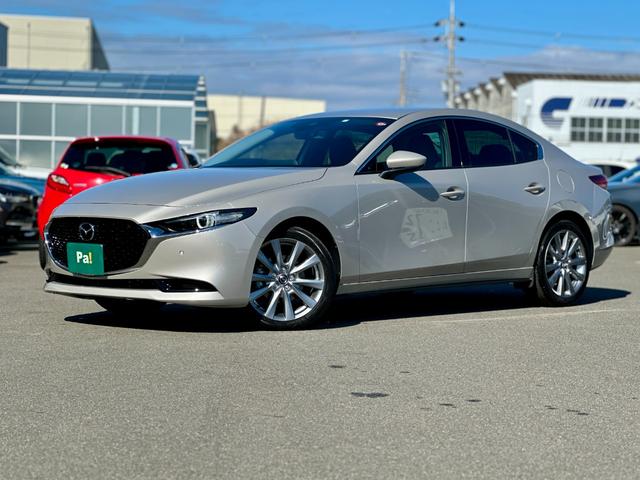 マツダ ＭＡＺＤＡ３セダン