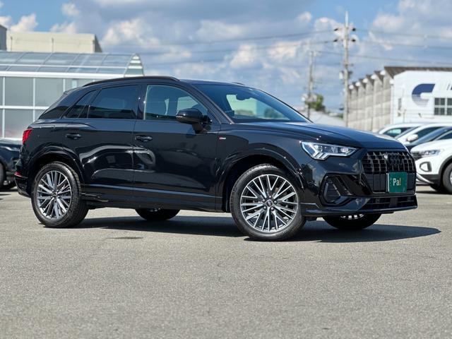 Ｑ３ ３５ＴＦＳＩ　Ｓライン　プラスパッケージ・コンビニエンス＆アシスタンスパッケージ・ブラックＡｕｄｉＲｉｎｇｓ＆ブラックスタイリングパッケージ・ＭＭＩナビ・純正前後ドラレコ・サラウンドビューカメラ・プレセンスフロント（8枚目）