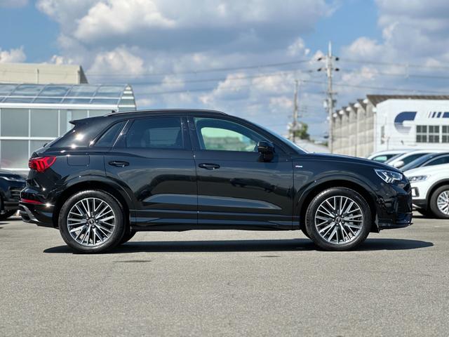 Ｑ３ ３５ＴＦＳＩ　Ｓライン　プラスパッケージ・コンビニエンス＆アシスタンスパッケージ・ブラックＡｕｄｉＲｉｎｇｓ＆ブラックスタイリングパッケージ・ＭＭＩナビ・純正前後ドラレコ・サラウンドビューカメラ・プレセンスフロント（9枚目）