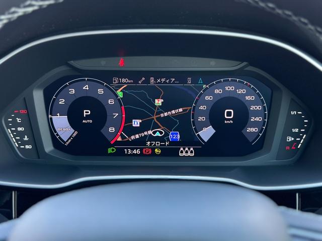 Ｑ３ ３５ＴＦＳＩ　Ｓライン　プラスパッケージ・コンビニエンス＆アシスタンスパッケージ・ブラックＡｕｄｉＲｉｎｇｓ＆ブラックスタイリングパッケージ・ＭＭＩナビ・純正前後ドラレコ・サラウンドビューカメラ・プレセンスフロント（27枚目）