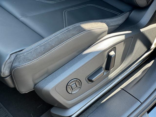 Ｑ３ ３５ＴＦＳＩ　Ｓライン　プラスパッケージ・コンビニエンス＆アシスタンスパッケージ・ブラックＡｕｄｉＲｉｎｇｓ＆ブラックスタイリングパッケージ・ＭＭＩナビ・純正前後ドラレコ・サラウンドビューカメラ・プレセンスフロント（48枚目）