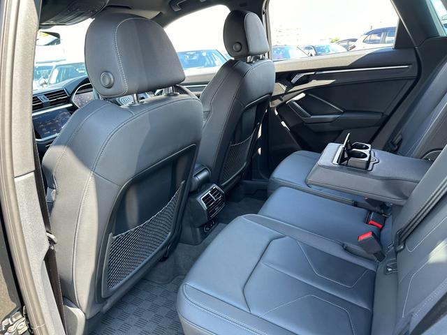 Ｑ３ ３５ＴＦＳＩ　Ｓライン　プラスパッケージ・コンビニエンス＆アシスタンスパッケージ・ブラックＡｕｄｉＲｉｎｇｓ＆ブラックスタイリングパッケージ・ＭＭＩナビ・純正前後ドラレコ・サラウンドビューカメラ・プレセンスフロント（52枚目）