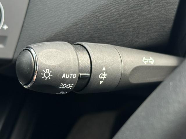 ３０８ ＳＷ　アリュール　ブルーＨＤｉ　ディスプレイオーディオ・前後ドラレコ・ＥＴＣ・アクティブセーフティブレーキ・レーンキーピングアシスト・リアクロストラフィックアラート・ブラインドスポットモニター・ワイドバックアイカメラ（28枚目）