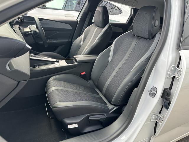 ３０８ ＳＷ　アリュール　ブルーＨＤｉ　ディスプレイオーディオ・前後ドラレコ・ＥＴＣ・アクティブセーフティブレーキ・レーンキーピングアシスト・リアクロストラフィックアラート・ブラインドスポットモニター・ワイドバックアイカメラ（45枚目）