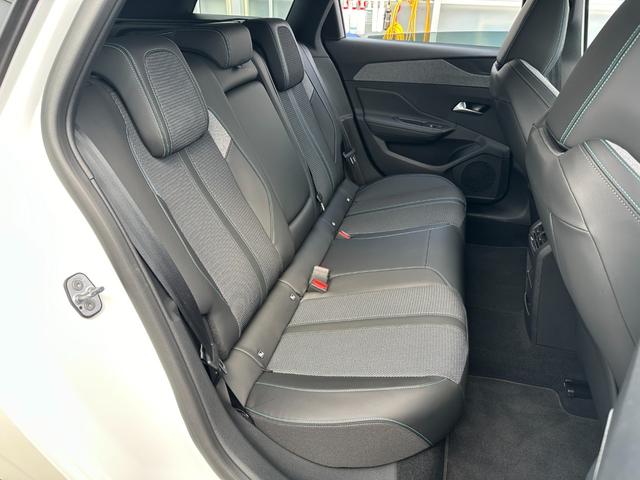 ３０８ ＳＷ　アリュール　ブルーＨＤｉ　ディスプレイオーディオ・前後ドラレコ・ＥＴＣ・アクティブセーフティブレーキ・レーンキーピングアシスト・リアクロストラフィックアラート・ブラインドスポットモニター・ワイドバックアイカメラ（47枚目）