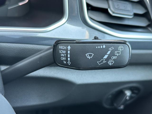 Ｔ－ロック ＴＤＩ　スタイル　ＤｉｓｃｏｖｅｒＰｒｏパッケージ・純正ナビ・ＥＴＣ２．０・バックカメラ・パワーテールゲート・スマートフォンワイヤレスチャージング・プリクラッシュブレーキシステム・レーンキープアシストシステム（32枚目）