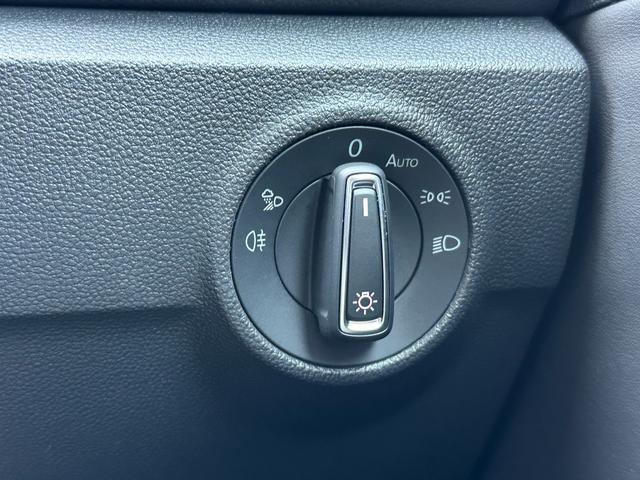Ｔ－ロック ＴＤＩ　スタイル　ＤｉｓｃｏｖｅｒＰｒｏパッケージ・純正ナビ・ＥＴＣ２．０・バックカメラ・パワーテールゲート・スマートフォンワイヤレスチャージング・プリクラッシュブレーキシステム・レーンキープアシストシステム（33枚目）