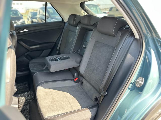 Ｔ－ロック ＴＤＩ　スタイル　ＤｉｓｃｏｖｅｒＰｒｏパッケージ・純正ナビ・ＥＴＣ２．０・バックカメラ・パワーテールゲート・スマートフォンワイヤレスチャージング・プリクラッシュブレーキシステム・レーンキープアシストシステム（52枚目）