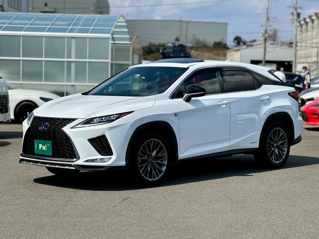 ＲＸ ＲＸ４５０ｈ　Ｆスポーツ　ムーンルーフ・前後ドラレコ・ＬｅｘｕｓＳａｆｅｔｙＳｙｓｔｅｍ＋・ブラインドスポットモニター・三眼フルＬＥＤヘッド・シートヒーター＆ベンチレーション・パワーバックドア・赤本革シート・メモリ付Ｐシート（8枚目）