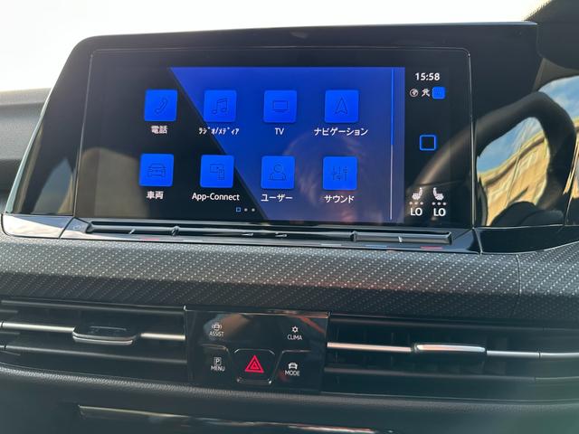 ゴルフ ＴＤＩ　Ｒライン　プラチナムエディション　ＤＣＣパッケージ・ナビ・フルセグＴＶ・ＥＴＣ２．０・シートヒーター・ステアリングヒーター・ワイヤレスチャージャー・レーダークルーズコントロール・バックカメラ・メーカー保証継承（32枚目）