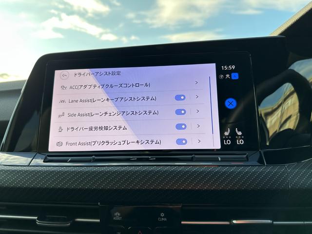 ゴルフ ＴＤＩ　Ｒライン　プラチナムエディション　ＤＣＣパッケージ・ナビ・フルセグＴＶ・ＥＴＣ２．０・シートヒーター・ステアリングヒーター・ワイヤレスチャージャー・レーダークルーズコントロール・バックカメラ・メーカー保証継承（35枚目）