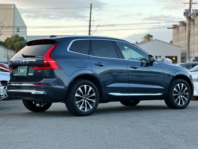 ＸＣ６０ ウルトラ　Ｂ５　ＡＷＤ　茶革シート・サンルーフ・ハーマンカードン・クリスタルシフトノブ・Ｇｏｏｇｌｅナビ・ワイヤレスチャージャー・シートヒーター・シートエアコン・ステアリングヒーター・フットトランクオープナー（11枚目）